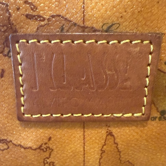 Alviero Martini 1A Classe tan Geo Classic - Picture 2 of 9